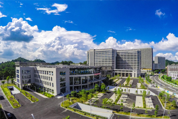 深圳大学总医院 27寸高清手术医用监视器项目展示